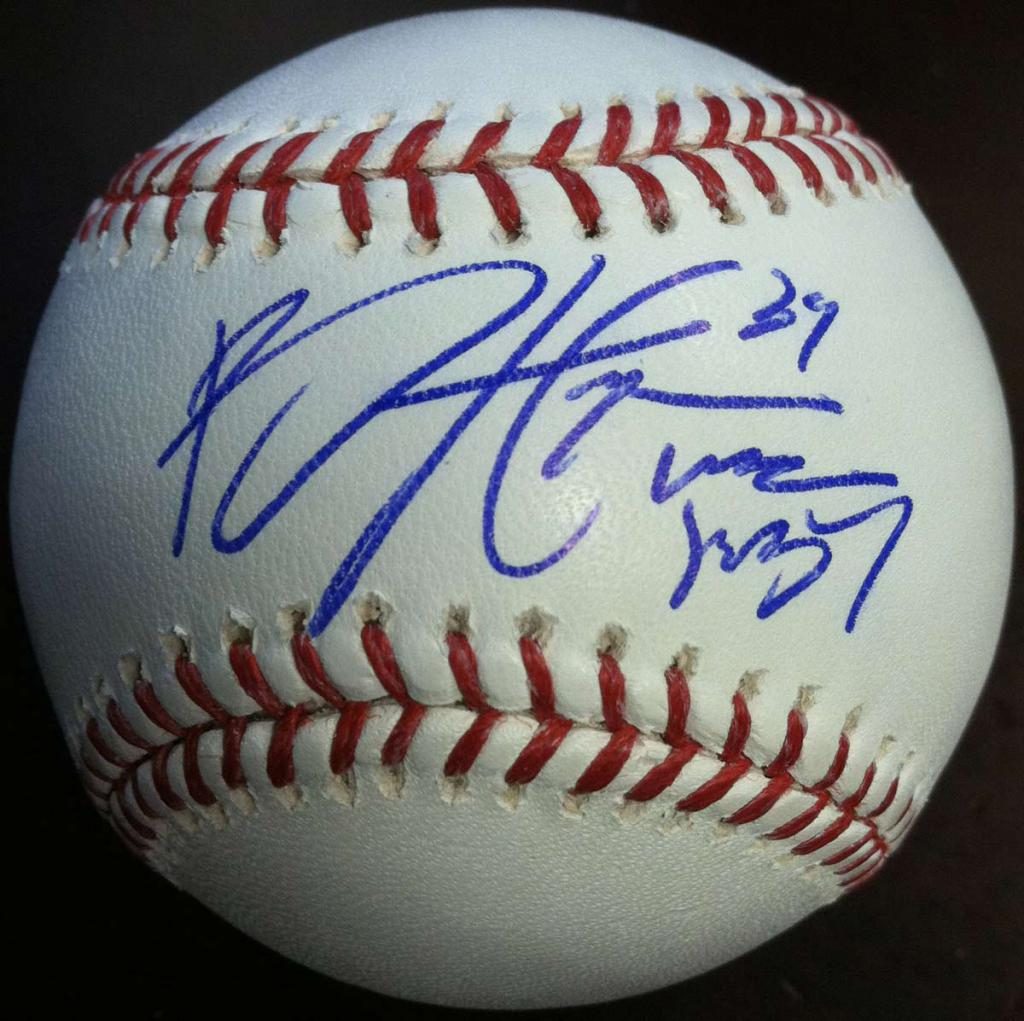 Autographierter Ball