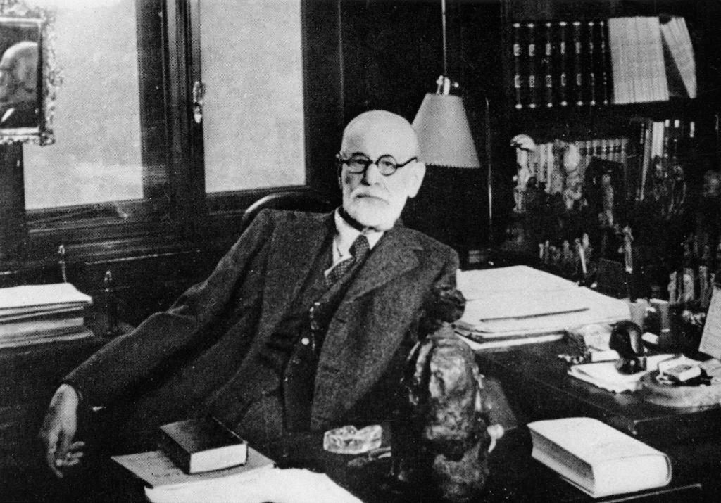 Was träumt man von zerbrochenem Geschirr (Sigmund Freud)