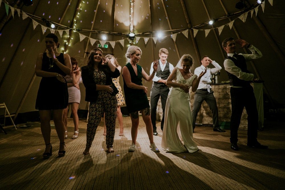 Traum, auf die Hochzeit eines anderen zu gehen