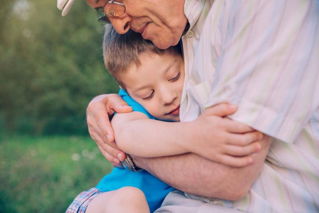 ein Kind im Traum umarmen