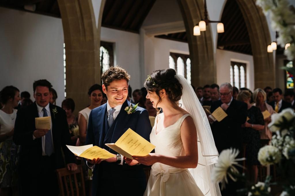 Was bedeutet der Traum von einer Hochzeit in einer Kirche?