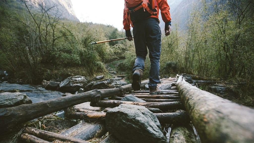 im Traum einen Berg besteigen