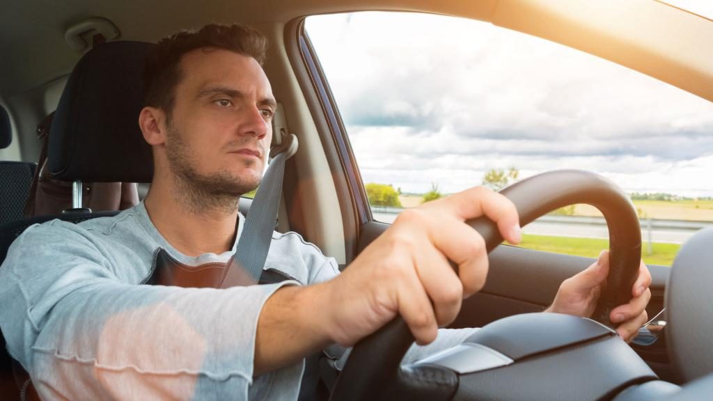 Traum über zu schnelles Fahren