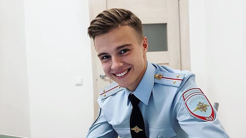 junger Polizist